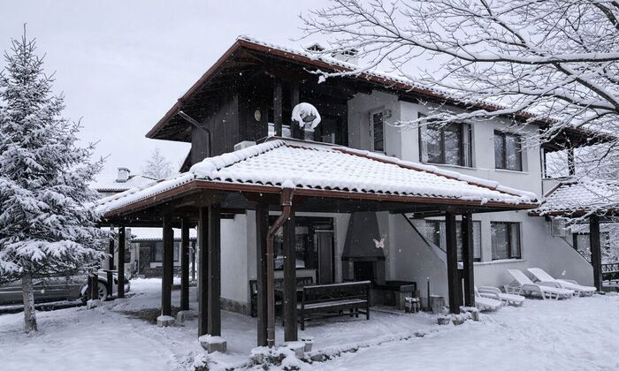 Къща само за вас в сърцето на Троянския Балкан