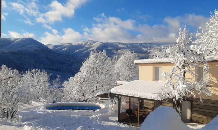 Ски почивка до Узана