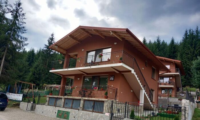 Почивка във вила Ахмед