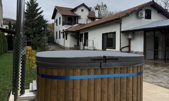 Безплатно джакузи до края на м. май