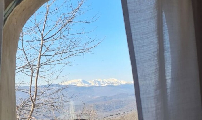 Пролетна почивка в глинена къща