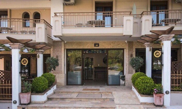 Kappa Rooms Boutique Hotel в Неа Каликратия, Гърция