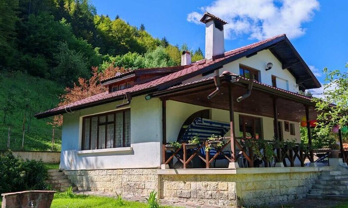 На 2 часа от града. И си в друг свят